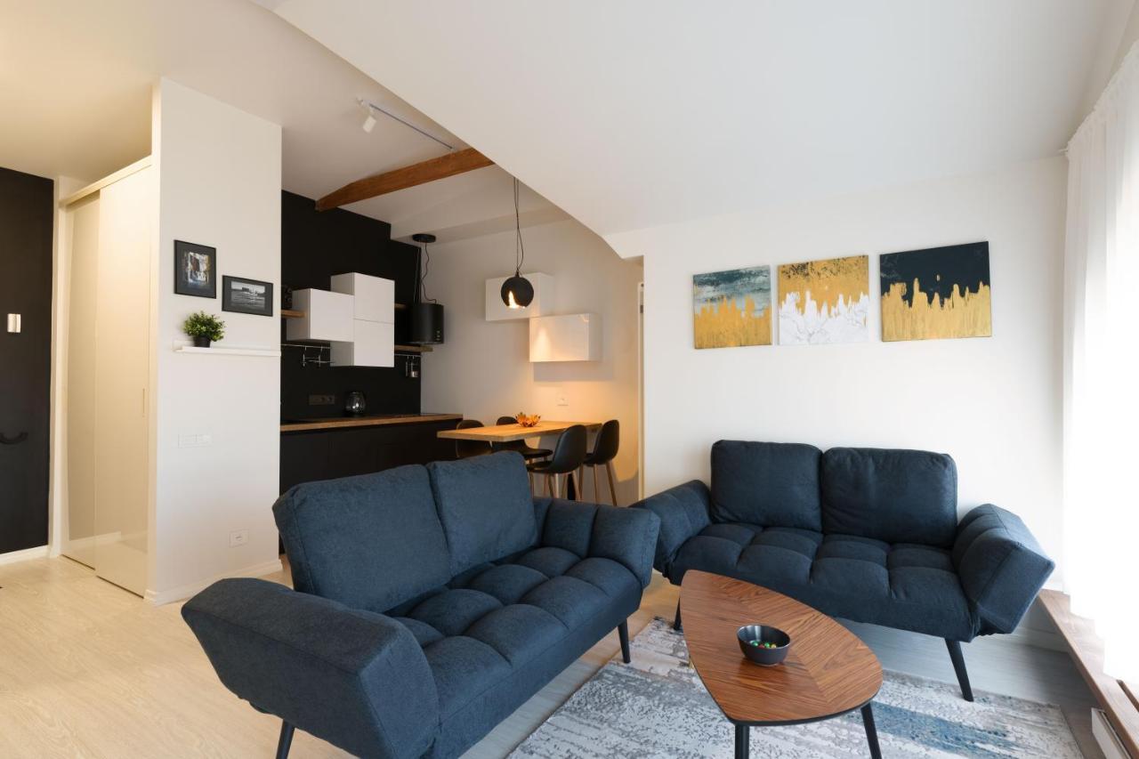 リガBright Attic Flat In The Centreアパートメント エクステリア 写真